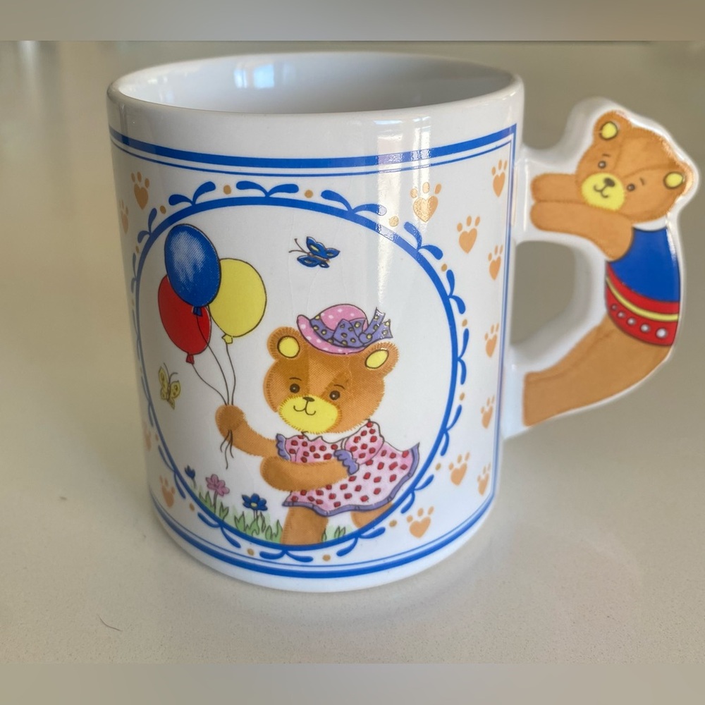 VTG Rare 80s Cameron Japan Graphic Bear With Balloons Coffee Mug Tea Cup
